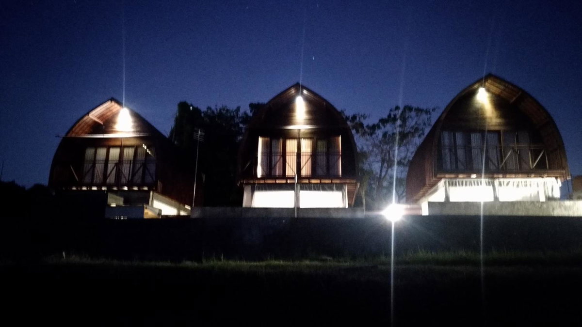 The Lumbung Wood Villa, Indonesia