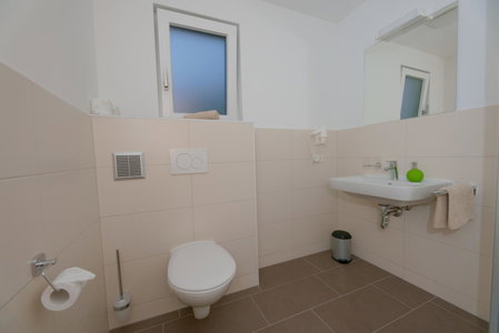 Mounira Ladis, Ladis, Austria