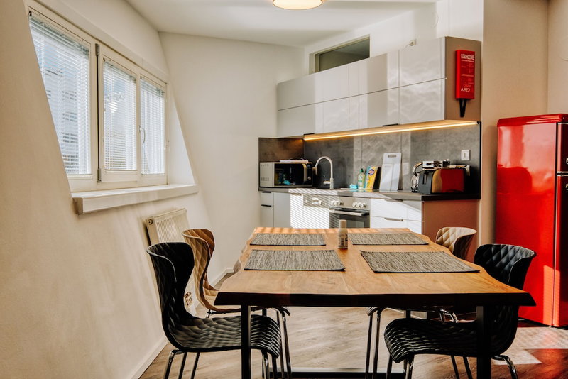 URBAN ISLAND - Riverside Apartments, Vienna, Austria