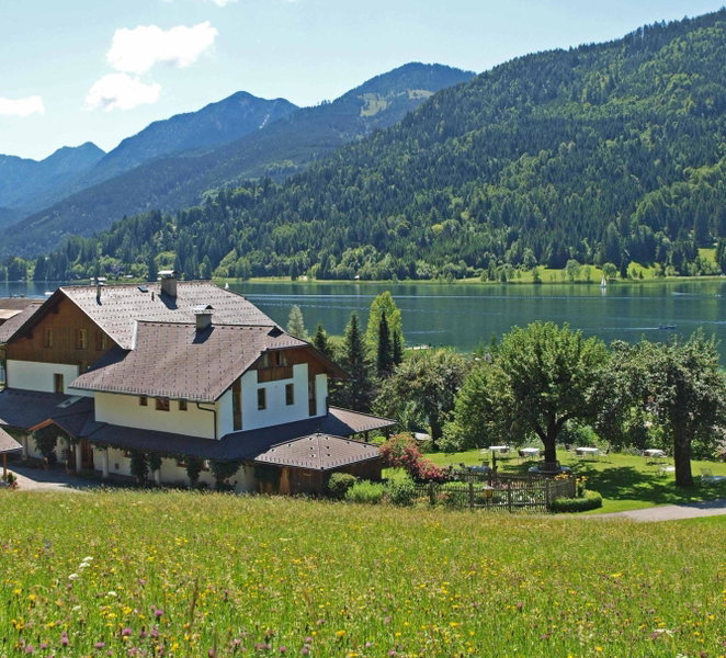 Ferienhof Obergasser und Bergblick, Weissensee, Austria