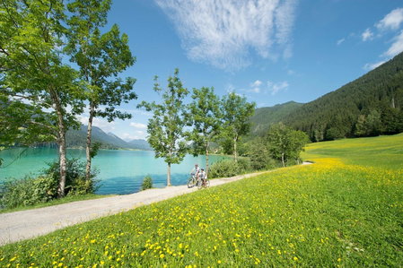 Ferienhof Obergasser und Bergblick, Weissensee, Austria