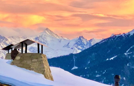 Hautes Roches - Magnifique vue sur la montagne, Crans-Montana, Switzerland