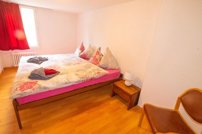 Sunny Day Holiday Apartment, Unterseen, Switzerland