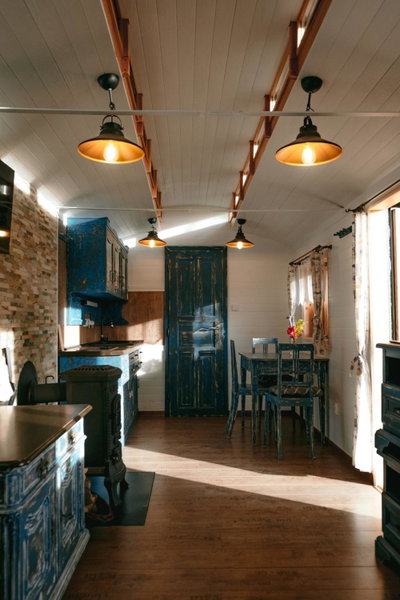 Chata u lesa RANCH NA HRANICI, Baška, Czechia