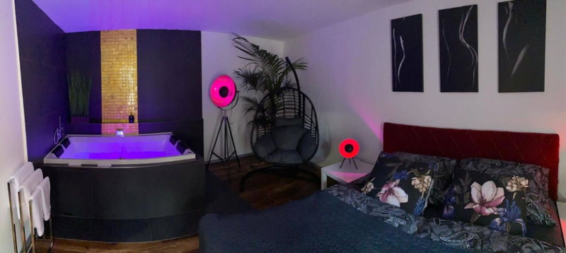 FiftyShades Apartmán s vířivkou, Jihlava, Czechia