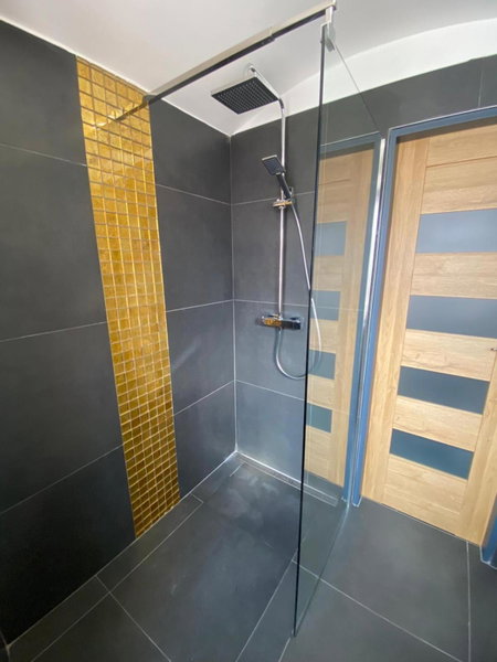 FiftyShades Apartmán s vířivkou, Jihlava, Czechia