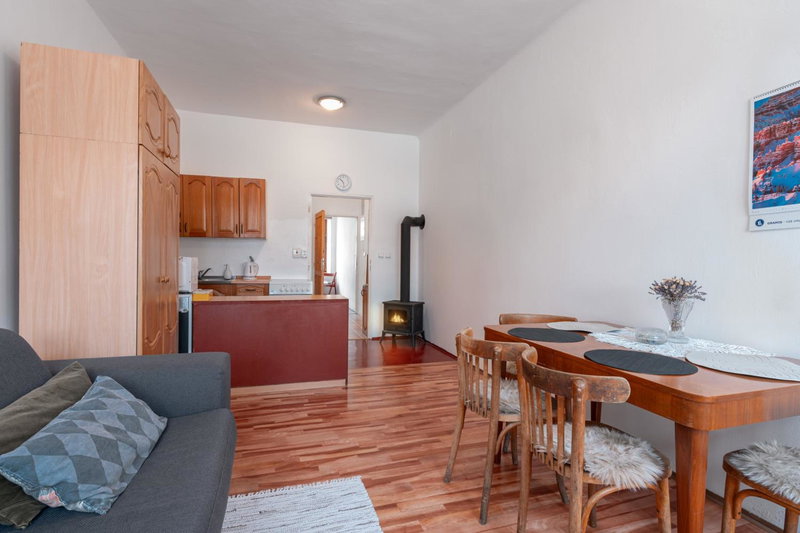 Apartmán Na náměstí, Stárkov, Czechia