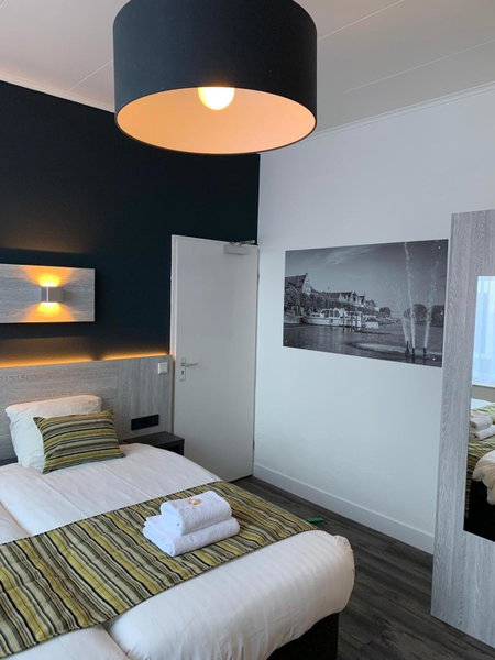 Hotel & Appartementen Royal, Sas van Gent, The Netherlands