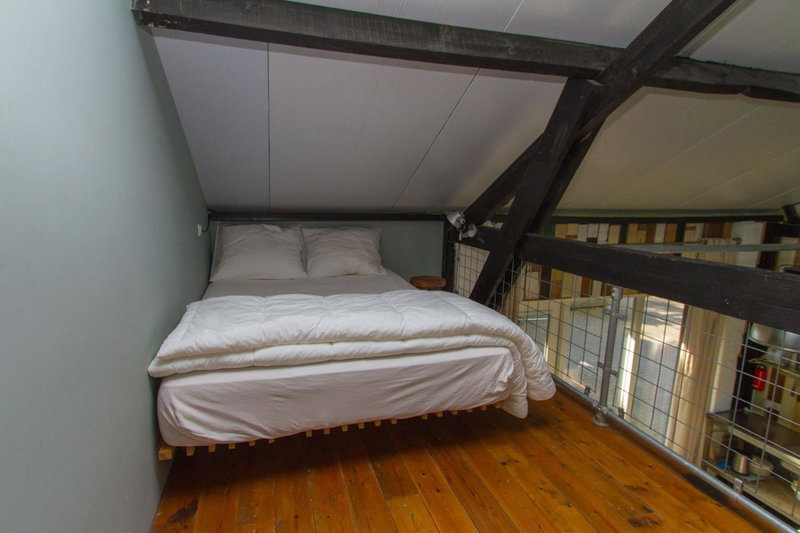 Paardenstal, Private House with wifi and free parking for 1 car, Weesp, The Netherlands