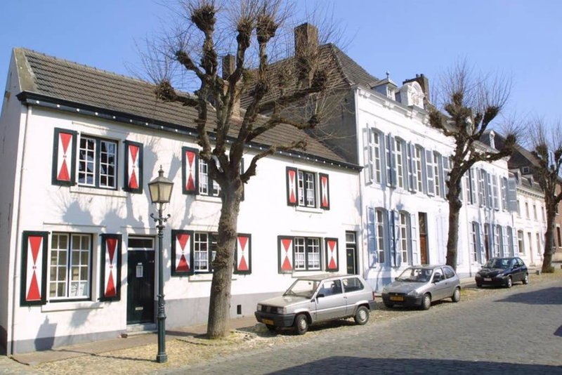 Authentic Stays - 5p-apartment, Eijsden, The Netherlands