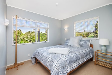 Maxwell's Golf Retreat, Bombay, New Zealand