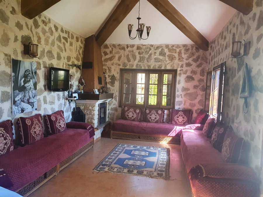 Joli Chalet dans une ferme Pour familles exclusivement près ifrane, Azrou, Morocco