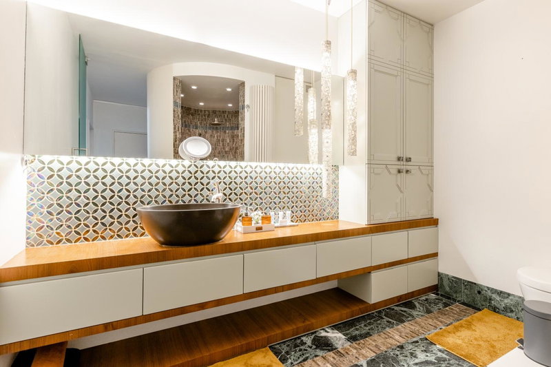 Luxe apt with parking & garden in wilrijk antwerp, Antwerp, Belgium