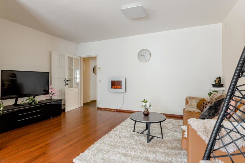 Luxe apt with parking & garden in wilrijk antwerp, Antwerp, Belgium