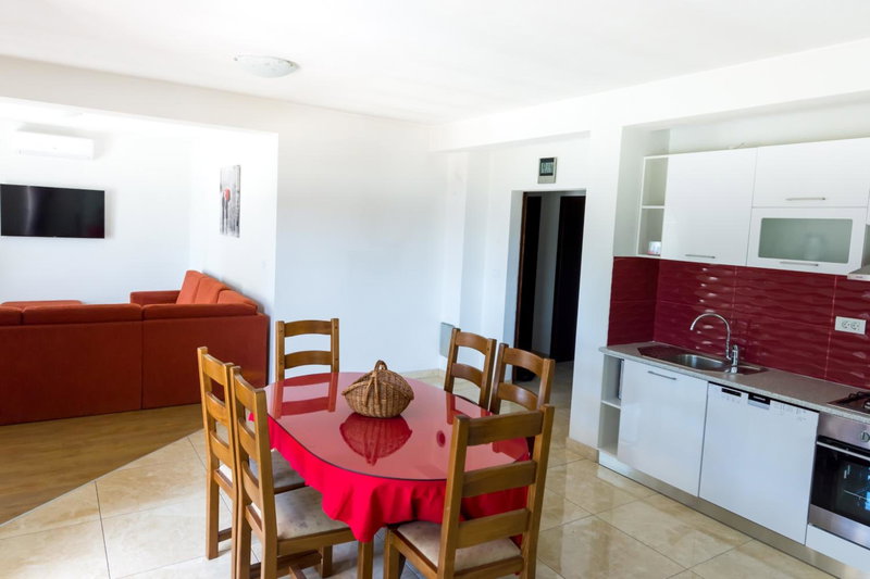 Villa Apartments Marko & Šimun, Kaštela, Croatia