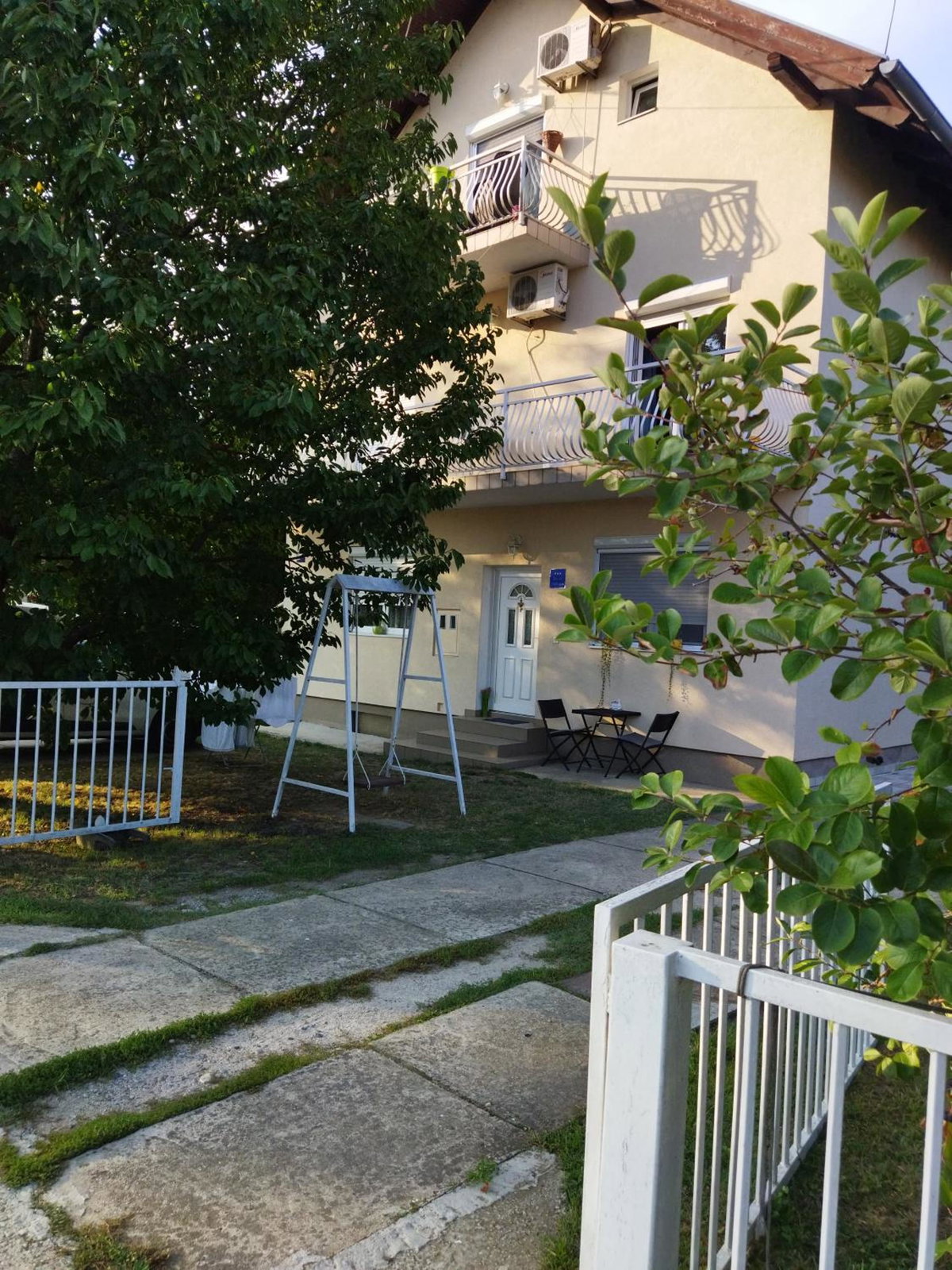 Hotel · Apartman na jezeru, Zagreb