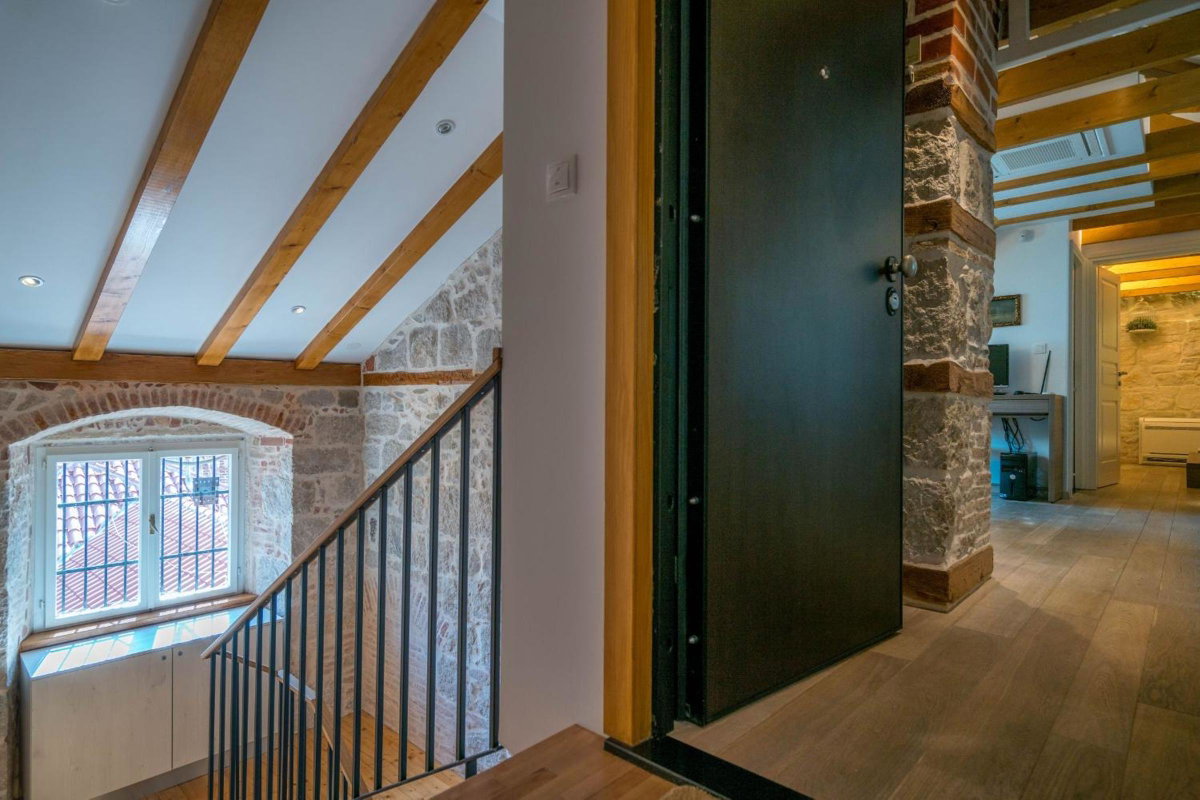 Hotel · Apartment Atticus, Split