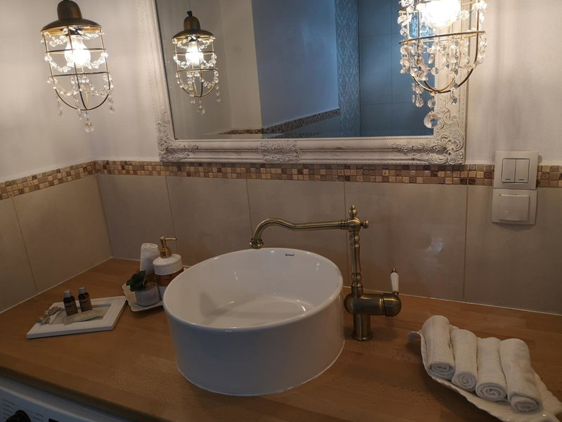 Penthouse Luxury, Reşiţa, Romania