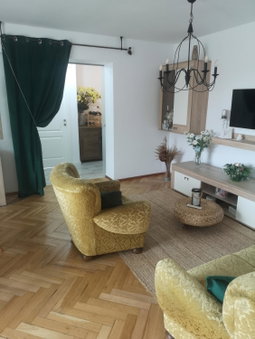 Penthouse Luxury, Reşiţa, Romania