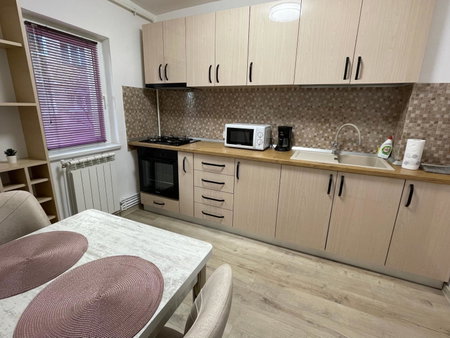 Grove Apartment, Buzau, Romania