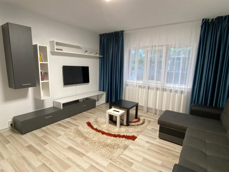Grove Apartment, Buzau, Romania