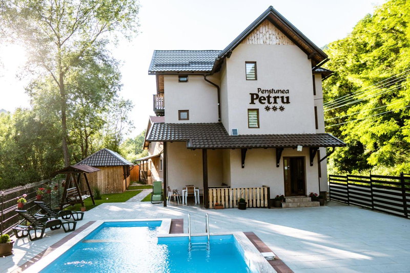 Pensiunea Petru, Şugag, Romania