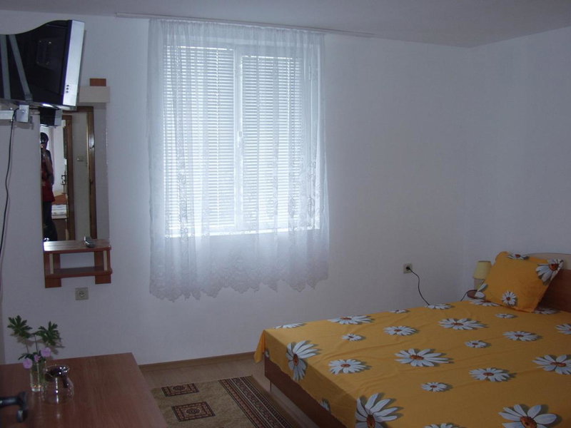 Стаи за гости "Нина", Velingrad, Bulgaria