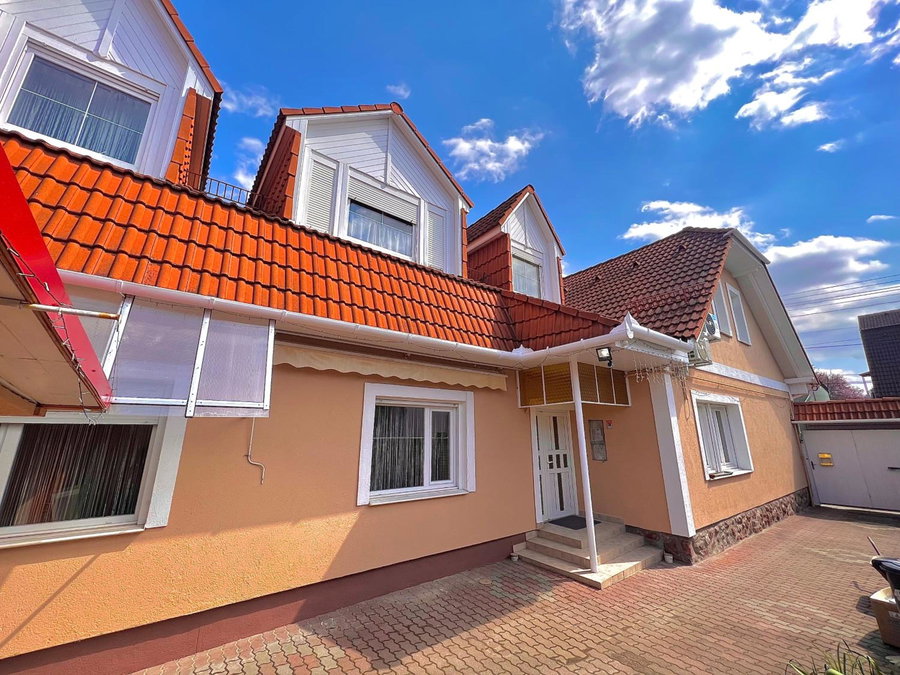 Vörösmarty Deluxe Vendégház, Kaposvár, Hungary