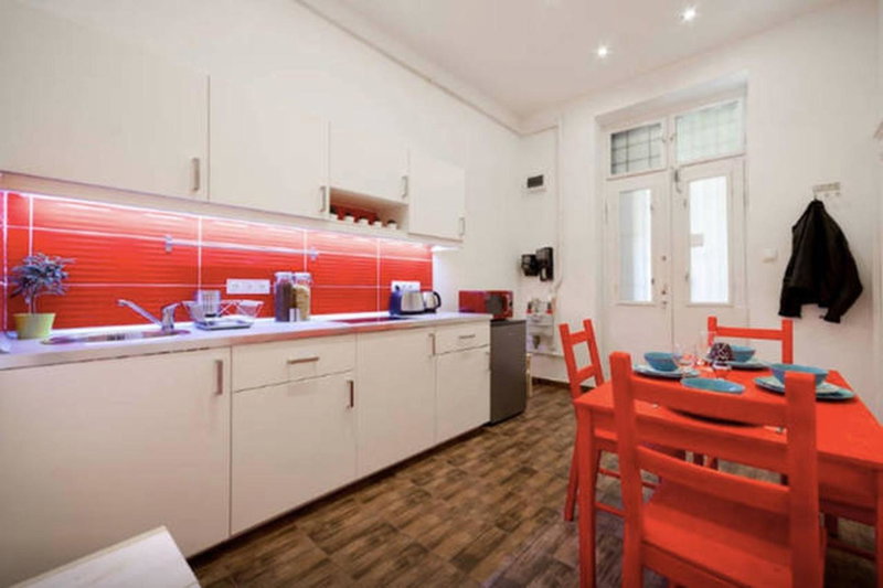 Budget Apartment by Hi5-Kiraly 99, Budapest, Hungary