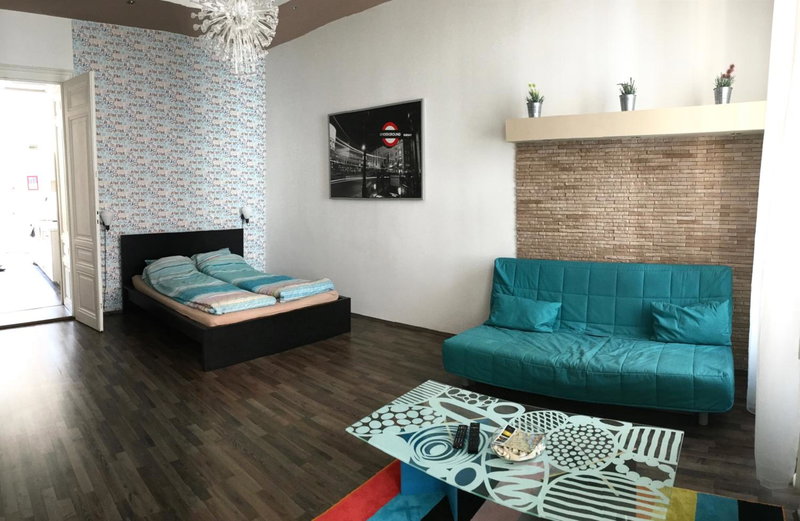 Budget Apartment by Hi5-Kiraly 99, Budapest, Hungary