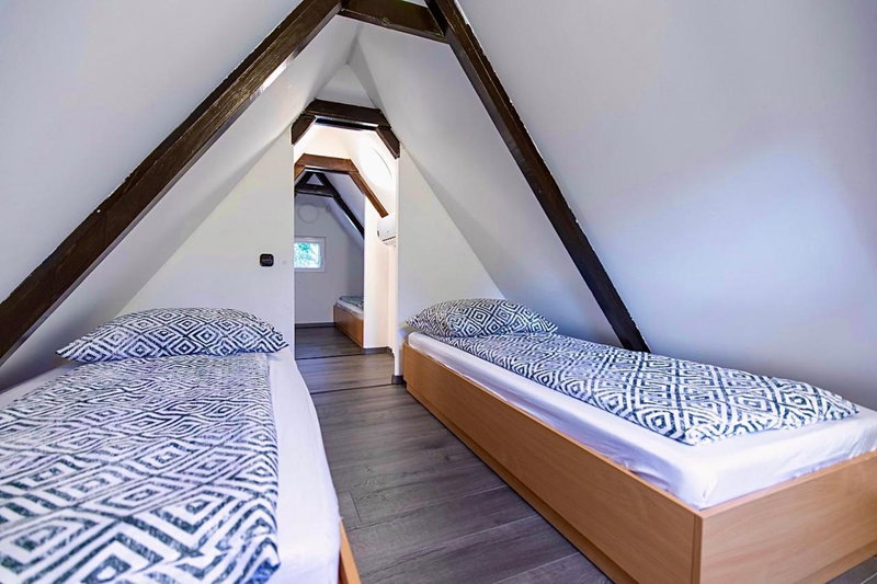 Vadgalamb Apartman & Jacuzzi, Miskolctapolca, Hungary