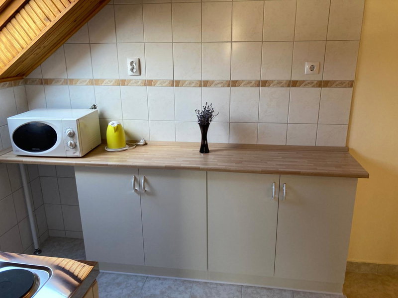PBJ Apartman, Pilisborosjenő, Hungary