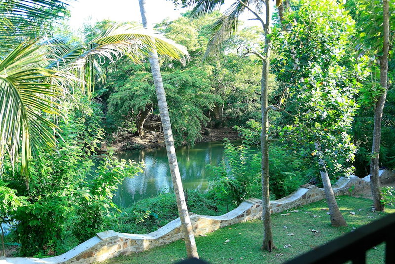 River Edge Yala, Thissamaharama, Sri Lanka