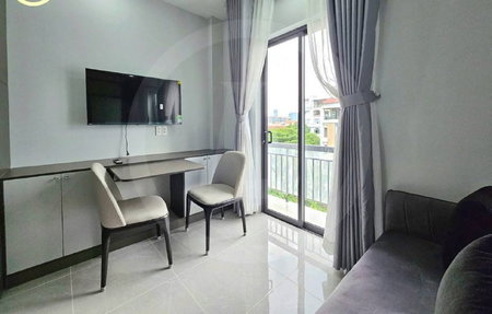 Apartment for rent in Ho Chi Minh City, Vietnam · District 2 - Thao Dien / An Phu · 1 room, 1 bath