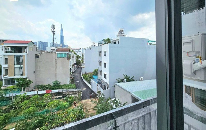Apartment for rent in Ho Chi Minh City, Vietnam · District 2 - Thao Dien / An Phu · 1 room, 1 bath
