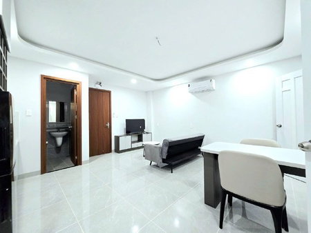 Apartment for rent in Ho Chi Minh City, Vietnam · District 2 - Thao Dien / An Phu · 2 rooms, 1 bath