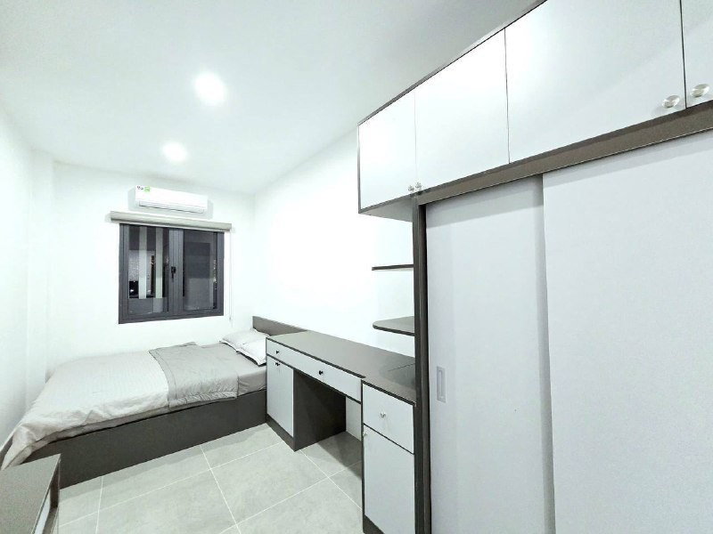 Apartment for rent in Ho Chi Minh City, Vietnam · District 2 - Thao Dien / An Phu · 2 rooms, 1 bath