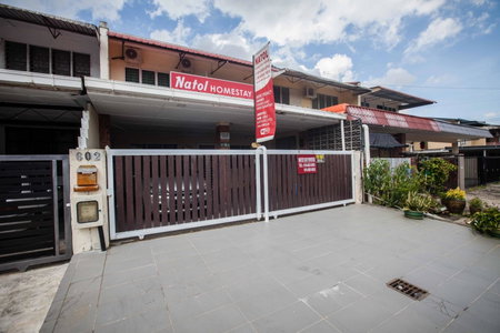 Natol Homestay - Paris BDC, Kuching, Malaysia
