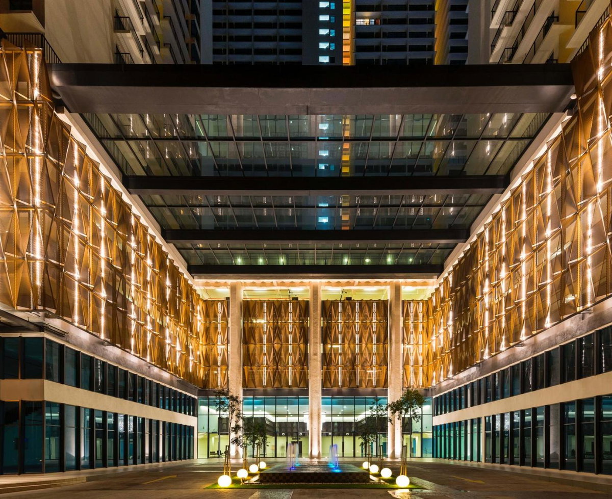 Hotel · De Houz @ Setia Alam Trefoil Homestay, Shah Alam