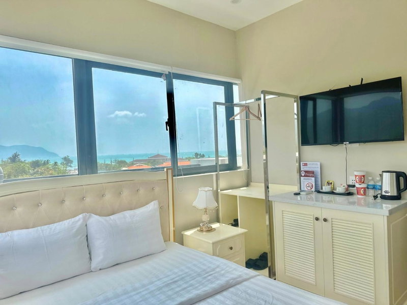Maya Hotel 2, Con Dao, Vietnam