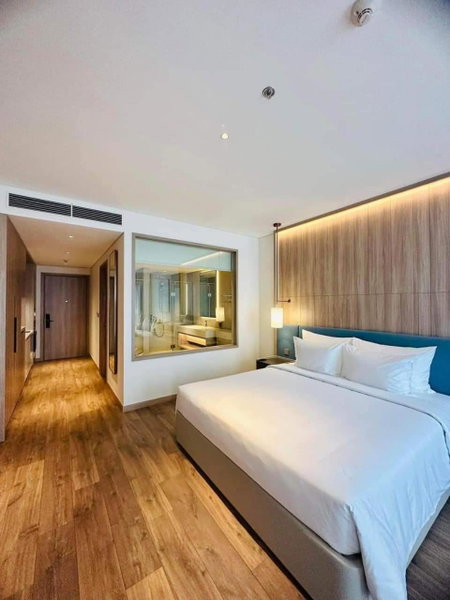 A La Carte Ha Long Bay - Sea View Apartment, Ha Long, Vietnam