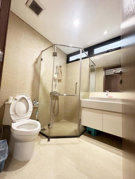 Luxhousing Vinhomes Skylake, Hanoi, Vietnam