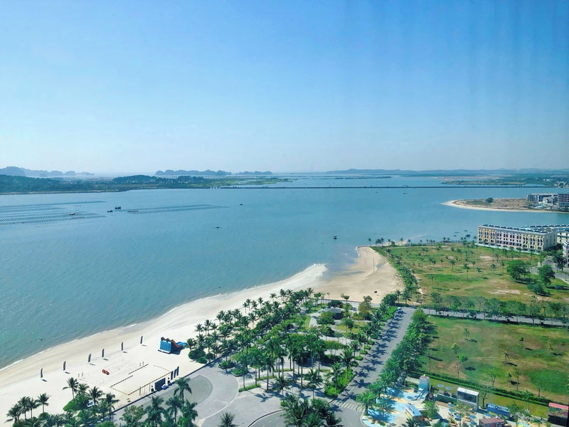 Alacarte Ha Long by Panda, Ha Long, Vietnam