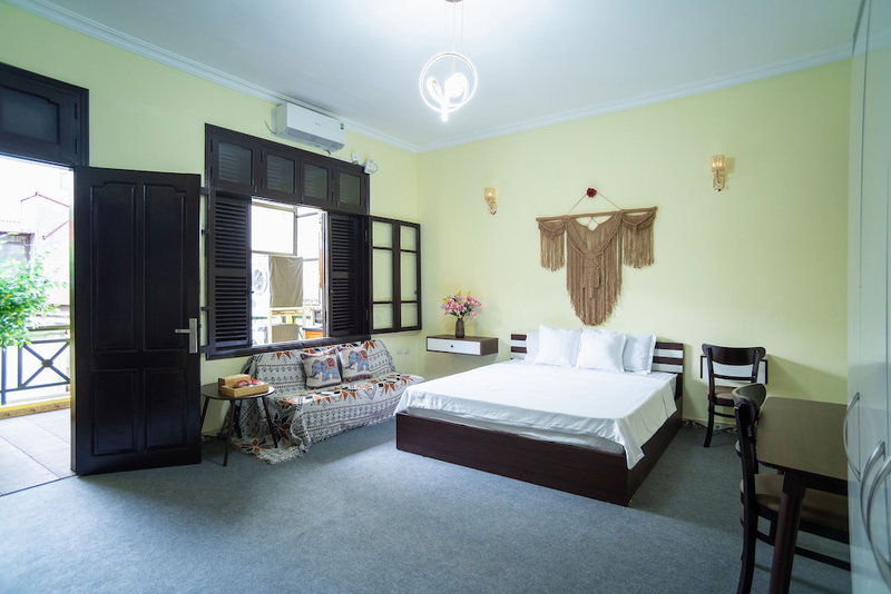 CozyPosy Premier Apartment, Hoan Kiem, Vietnam