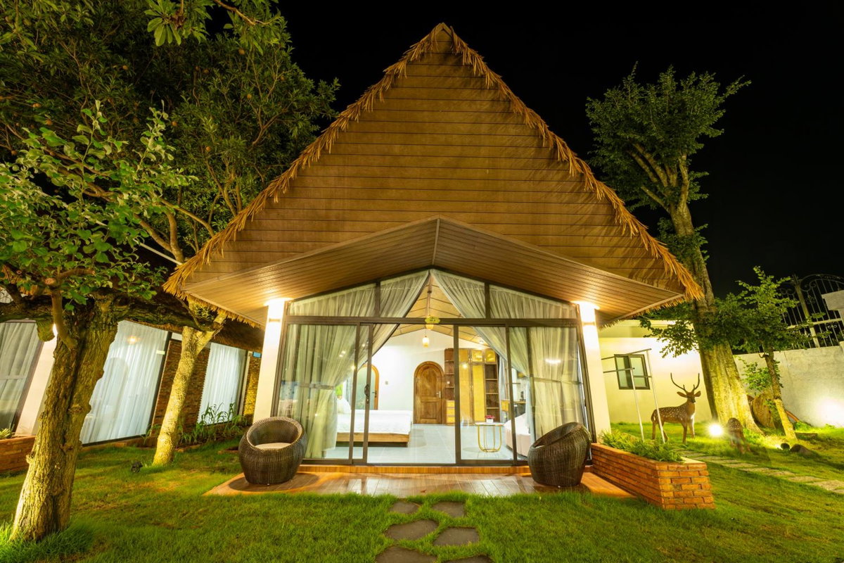 Hotel · Apple House & Coffee, Ba Ria