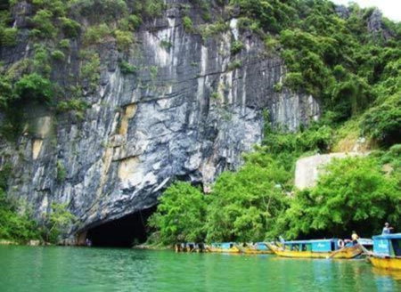 Paradise Hotel, Phong Nha, Vietnam