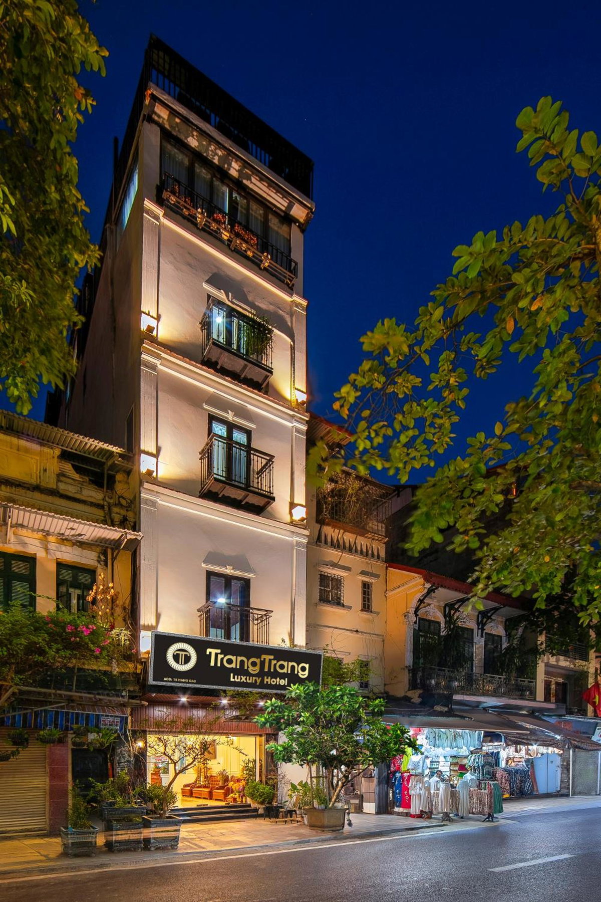 TrangTrang Luxury Hotel, Vietnam