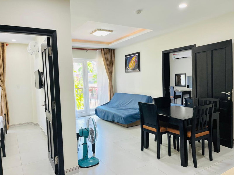 Kosmos Apart Hotel Phu Quoc - Night market & Walkin to beach, Phu Quoc, Vietnam