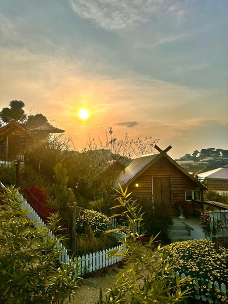 IZA Homestay, Trai Mat, Vietnam