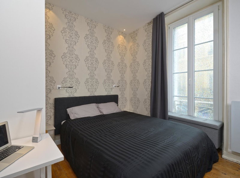 Crypto Prestige - Gare et Centre - Studio et T3, Angers, France